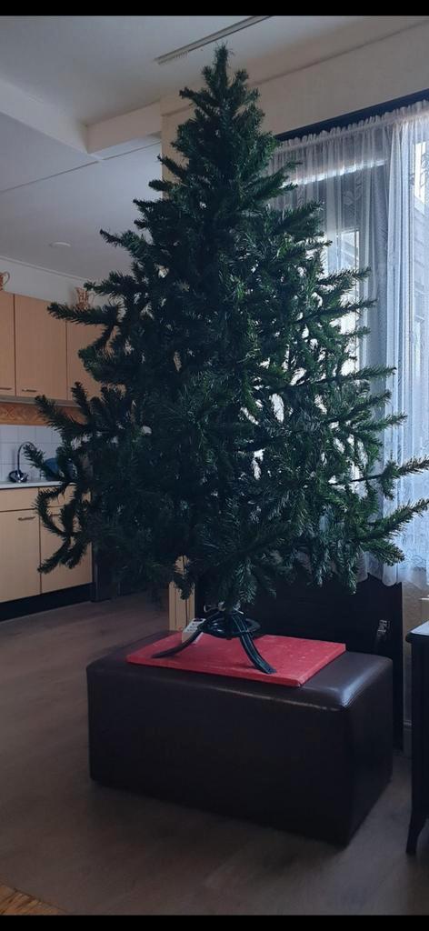 Triumph Norway spruce kunstkerstboom 200cm, Diversen, Kerst, Ophalen