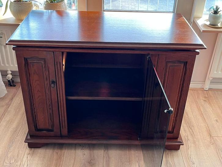 TV Kast - Gratis af te halen, Huis en Inrichting, Kasten | Televisiemeubels, Gebruikt, Minder dan 100 cm, 50 tot 100 cm, 25 tot 50 cm