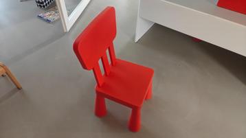 Ikea Mammut Rood kinder stoel beschikbaar voor biedingen