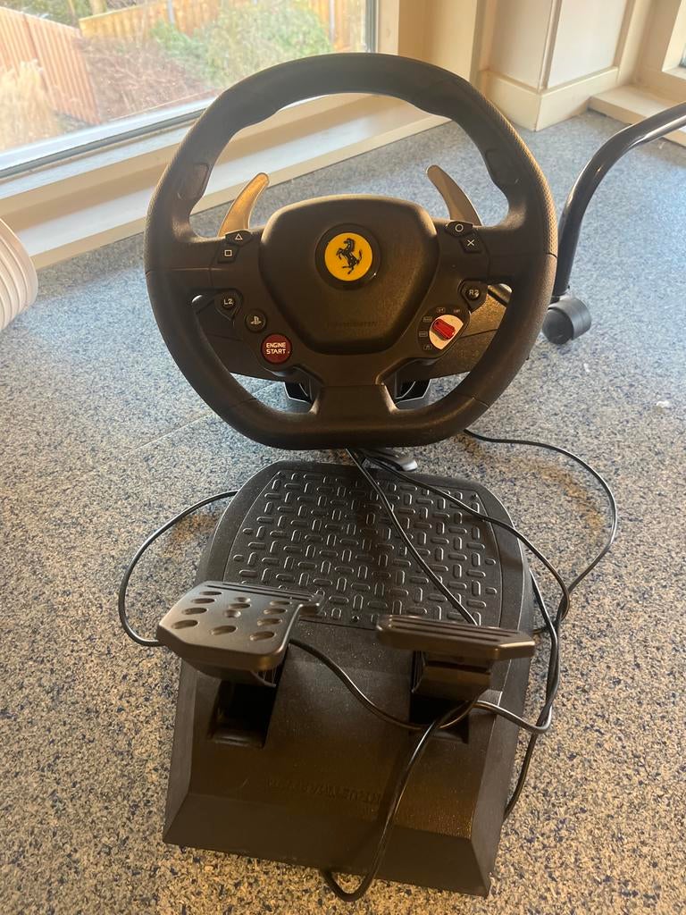 PlayStation Stuurwiel - Ferrari, Ophalen, Gebruikt
