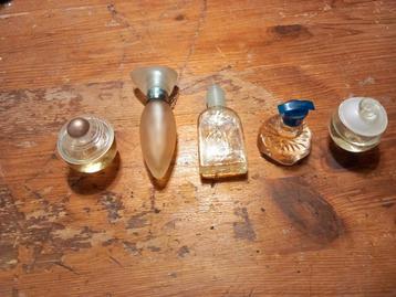 Vintage Miniatuur Parfumflesjes Set (5 stuks) beschikbaar voor biedingen