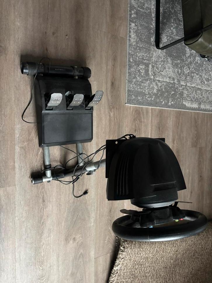 Thrustmaster TMX Racestuur met Pedalen, Spelcomputers en Games, Spelcomputers | Overige, Gebruikt, Ophalen