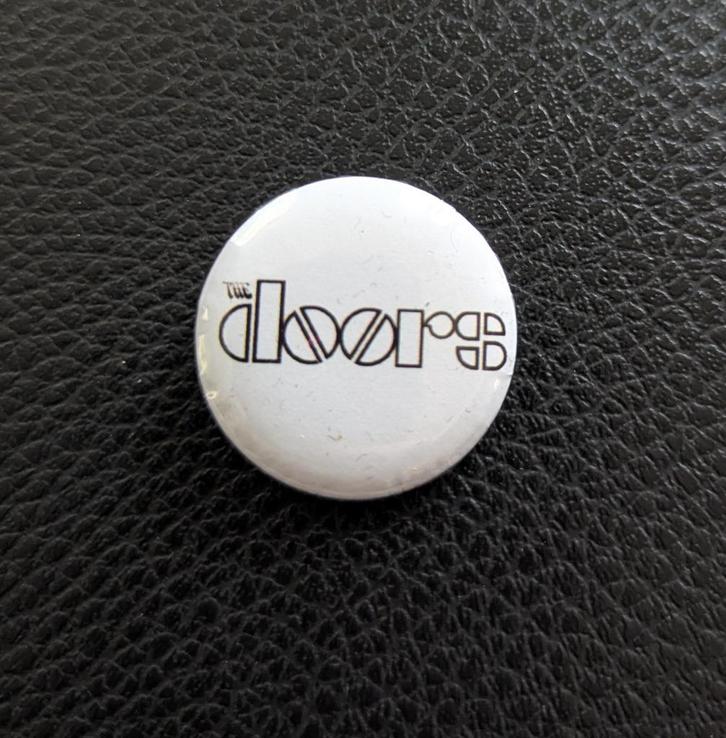 The Doors muziek button – 25mm button / speld / pin, Verzamelen, Muziek, Artiesten en Beroemdheden, Nieuw, Overige typen, Verzenden