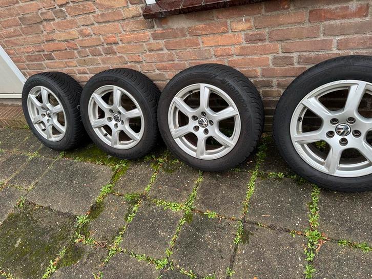 VW Polo 6R 195 55 R15 goede staat, Auto-onderdelen, Banden en Velgen, Banden en Velgen, Winterbanden, 15 inch, 195 mm, Personenwagen