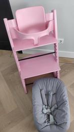 Roze Stokke Tripp trapp + babyset en newborn, Kinderen en Baby's, Kinderstoelen, Stoelverkleiner, Gebruikt, Ophalen of Verzenden