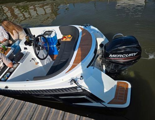 Corsiva 565 new age met 40 pk Mercury 4 takt - Vaarklaar !, Watersport en Boten, Sloepen, Zo goed als nieuw, Ophalen