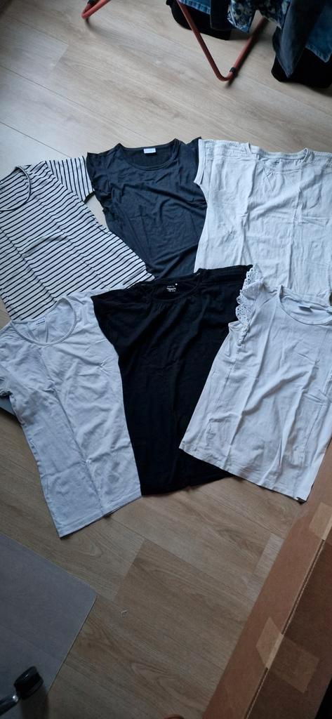 Pakket zomer tops/t-shirts/korte broekjes/legging/pyjama M/L, Kleding | Dames, Positiekleding, Gedragen, Maat 38/40 (M), Overige kleuren