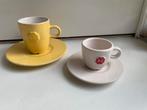 2 Douwe Egberts kop&schotel, Huis en Inrichting, Keuken | Servies, Ophalen of Verzenden, Zo goed als nieuw, Overige stijlen, Kop(pen) en/of Schotel(s)