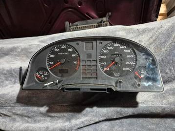 Audi 80 B4 Instrumentenpaneel  beschikbaar voor biedingen