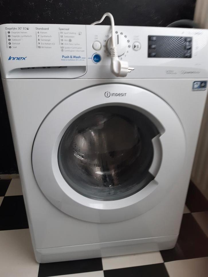 Indesit Wasmachine 7kg - Voorlader, Witgoed en Apparatuur, Wasmachines, Gebruikt, Voorlader, 6 tot 8 kg, 85 tot 90 cm, 1200 tot 1600 toeren