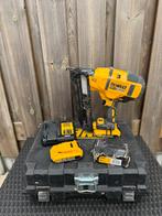 Nette DeWalt afwerktacker complete set (+ 2 accu’s, lader), Ophalen of Verzenden, Zo goed als nieuw