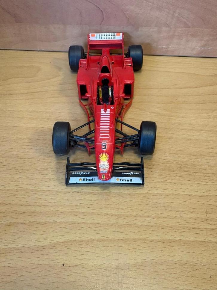 Bburago ferrari F310B #30393, Hobby en Vrije tijd, Modelauto's | 1:24, Gebruikt, Auto, Bburago, Ophalen of Verzenden