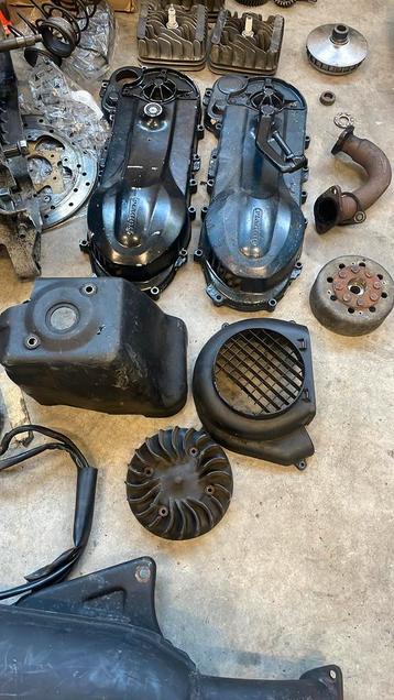 Koelkappen set piaggio skr skipper typhoon tph 125cc 150cc beschikbaar voor biedingen