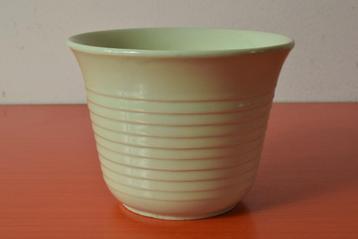 Grote retro vintage geribbelde jaren 50 / jaren 60 bloempot beschikbaar voor biedingen