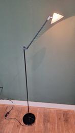 Pola design vloerlamp, Huis en Inrichting, Lampen | Vloerlampen, 100 tot 150 cm, Gebruikt, Ophalen of Verzenden
