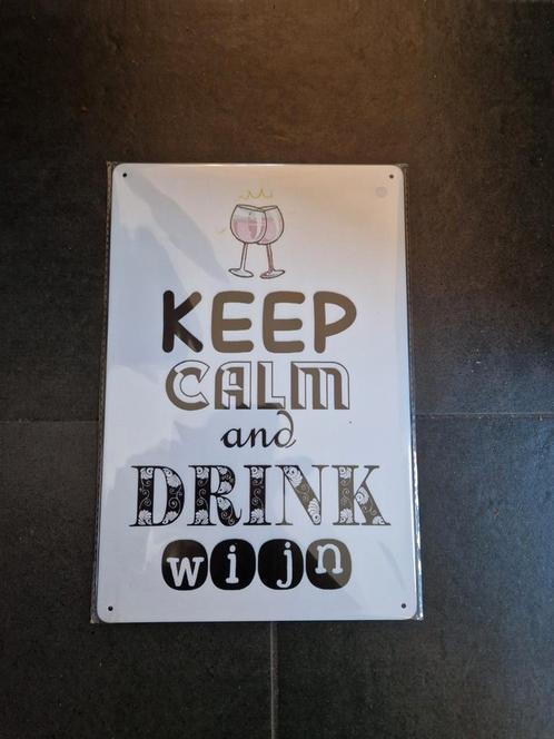 Keep calm and drink wijn reclamebord, Huis en Inrichting, Woonaccessoires | Tekstborden en Spreuken, Nieuw, Ophalen of Verzenden