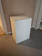 Badkamer kast Ikea met hoogglans witte deur, (Half)hoge kast, Minder dan 50 cm, Gebruikt, Ophalen of Verzenden
