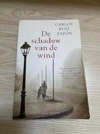 De Schaduw van de wind., Boeken, Romans, Gelezen, Carlos Ruiz Zafon, Ophalen of Verzenden, Nederland