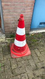 Afzet pion pylon verkeers kegel groot 84 x 44 cm., Ophalen, Gebruikt