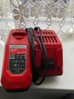 Milwaukee M12-18FC snellader, Ophalen of Verzenden, Gebruikt