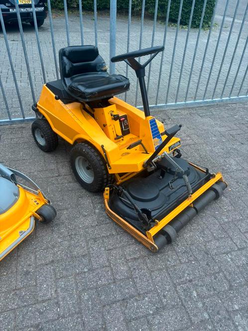 Stiga villa zitmaaier, Tuin en Terras, Zitmaaiers, Gebruikt, Minder dan 90 cm, Elektrische starter, Mulchfunctie, Versnellingen