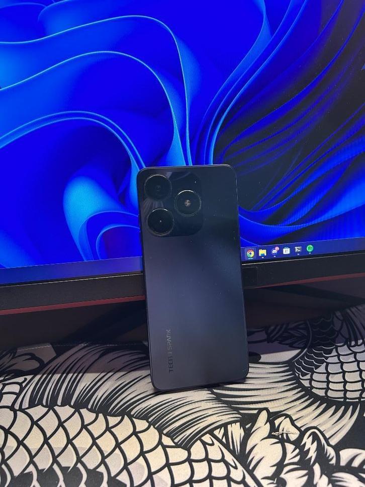 Techno Spark 10, Telecommunicatie, Mobiele telefoons | Overige merken, Zo goed als nieuw, Zonder abonnement, Zonder simlock, Klassiek of Candybar