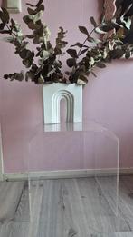 Vintage plexieglas acryl perspex bijzettafel, Huis en Inrichting, Tafels | Bijzettafels, 45 tot 60 cm, Gebruikt, Modern midcentury minimalistisch