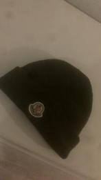 Moncler Muts - Stijlvol en Warm!, Ophalen, Zo goed als nieuw, One size fits all, Hoed