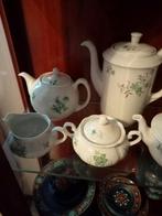 mooi porselein servies,3 koffie/ thee potten., Ophalen of Verzenden