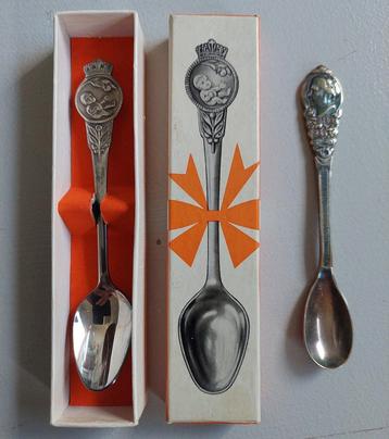Geboortelepel  Willem Alexander + Lepel Wilhelmina Zilver beschikbaar voor biedingen