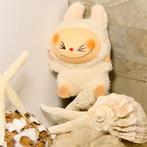 Have a Seat Labubu Sisi – Witte Variant / Nu verkrijgbaar, Ophalen of Verzenden, Nieuw, Overige typen