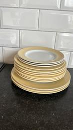 Serie geel witte borden van de Hema jaren 90, Gebruikt, Ophalen of Verzenden, Bord(en), Overige stijlen