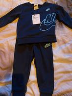 Nike pakje 80/86, Kinderen en Baby's, Babykleding | Maat 80, Ophalen of Verzenden, Nieuw, Pakje