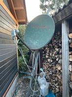 Schotelantenne 90 cm met mast en houder, Ophalen, Gebruikt, (Schotel)antenne, Overige merken