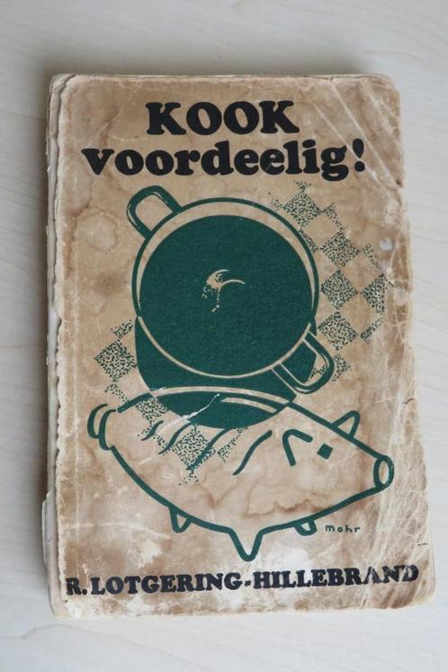 Vintage kookboek "KOOK voordeelig!". Jaren '30, Antiek en Kunst, Antiek | Boeken en Bijbels, Ophalen of Verzenden