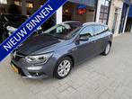 Renault Mégane Estate 1.3 TCe Limited NL AUTO/CLIMATE/CRUIS, Auto's, Renault, Voorwielaandrijving, 65 €/maand, Euro 6, 4 cilinders