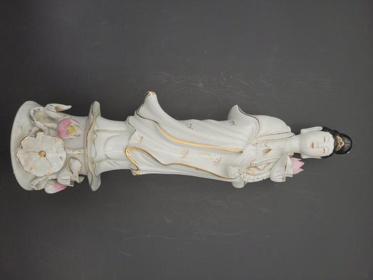 Guan Yin porcelan figurine Geisha, Antiek en Kunst, Kunst | Overige Kunst, Ophalen of Verzenden