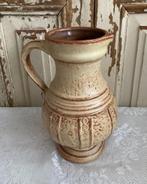 Vintage vaas / vaasje met oor, Huis en Inrichting, Ophalen of Verzenden, Gebruikt, Aardewerk of Porselein, Minder dan 50 cm