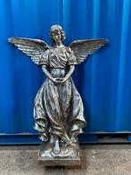 Twee grote kerstengelen, Tuin en Terras, Tuinbeelden, Ophalen, Zo goed als nieuw