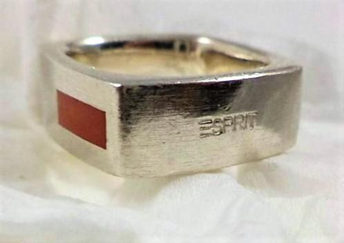 Esprit. Zware 925 zilver ring met karneool (7148-1983), Sieraden, Tassen en Uiterlijk, Ringen, Gebruikt, Dame of Heer, 17 tot 18