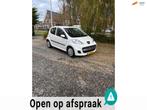 Peugeot 107 1.0-12V XS AUTOMAAT, Gebruikt, 4 stoelen, Bedrijf, Euro 4