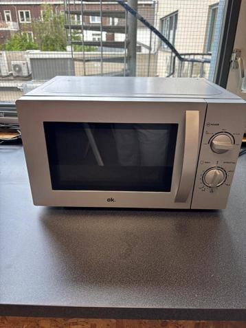 Magnetron OK. – 700W – Zilver  beschikbaar voor biedingen