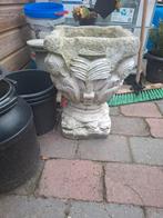 Betonnen bloempot, Tuin en Terras, Tuinbeelden, Ophalen, Gebruikt, Beton
