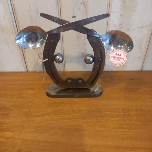 Metalen koe - hoefijzer - metal art - upcycling, Huis en Inrichting, Woonaccessoires | Overige, Ophalen of Verzenden