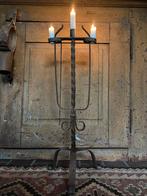 Antiek franse smeedijzer resinier kandelaar, Antiek en Kunst, Ophalen of Verzenden