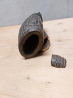 Afrikaanse terracotta pijp – 23 cm – handgemaakt – beschadig, Ophalen of Verzenden