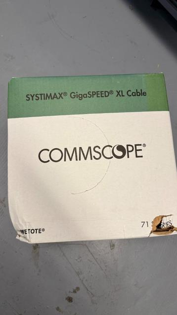 Systimax Cat 6 netwerk / utp kabel 305 m1 (7 stuks) beschikbaar voor biedingen