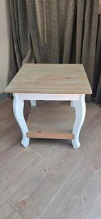 Leuk houten bijzet tafeltje, 40 x 40 cm, Minder dan 45 cm, Minder dan 55 cm, Ophalen of Verzenden, Zo goed als nieuw