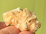 Zeoliet: Stilbiet mineralen, Ophalen of Verzenden, Mineraal