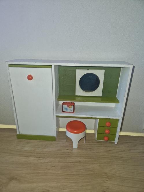 barbie vintage jaren 70 slaapkamer meubel bed stoeltje retro, Verzamelen, Poppen, Gebruikt, Accessoires, Ophalen of Verzenden